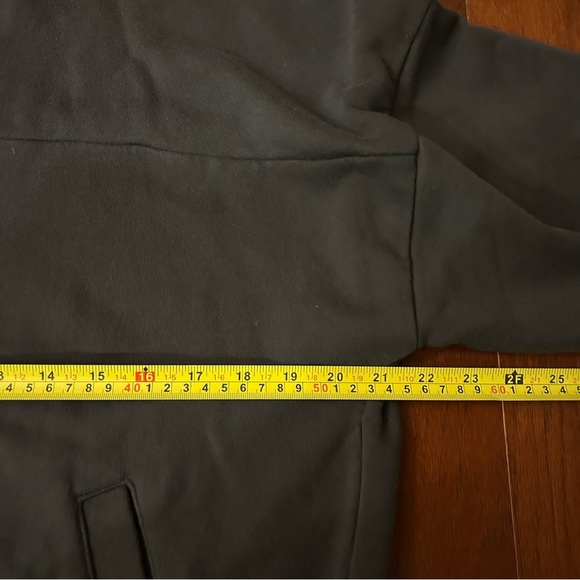 Fear Of God Essentials full zip short sleeve jacket gray size 12 100% cotton - Picture 9 of 10